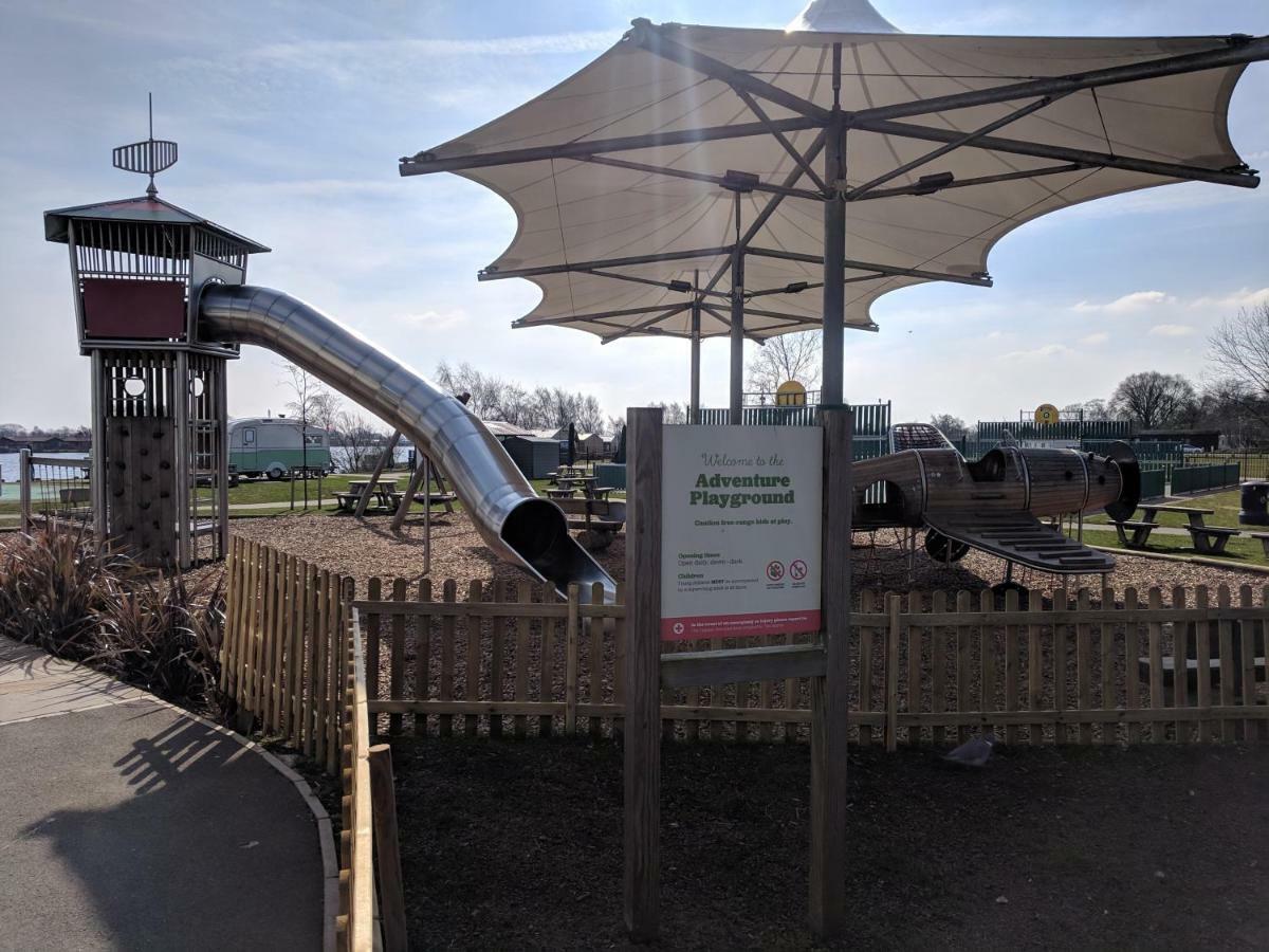 P&D'S Pearl Caravan At Tattershall Lakes Country Park Hotell Eksteriør bilde